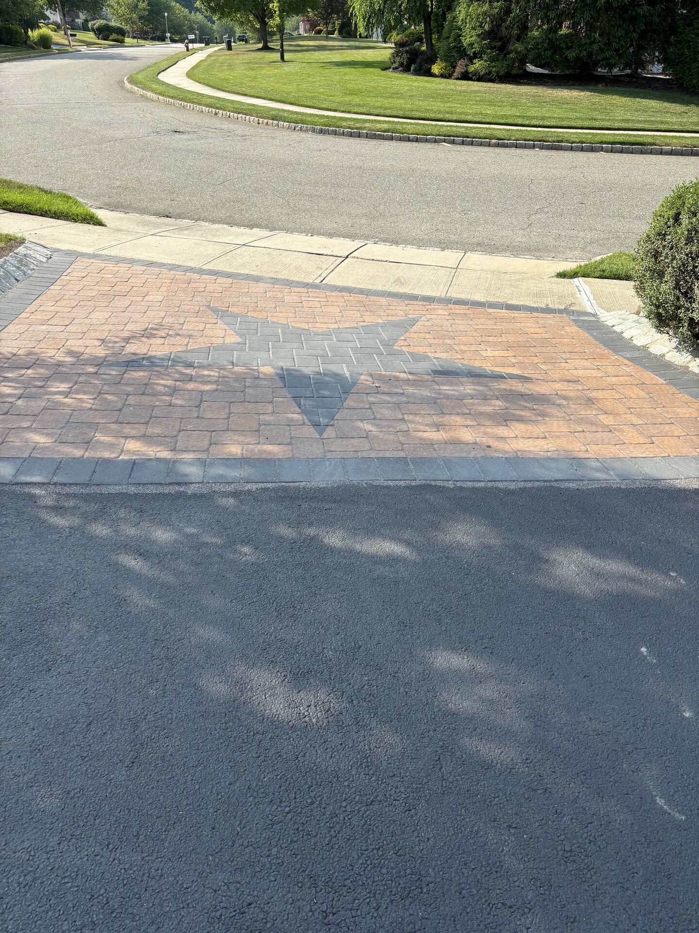 Decorative Paver Driveway Apron
